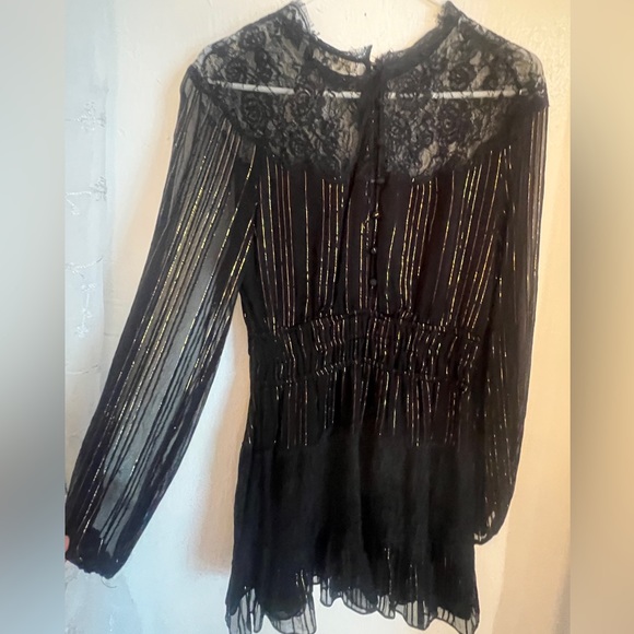 LOVESHACKFANCY size small worn once still in new condition - Picture 6 of 6